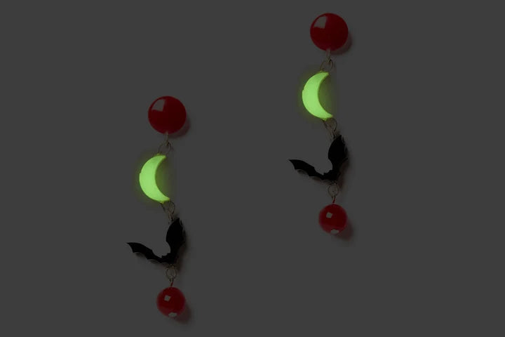!! PRE-ORDER !! Splendette Earrings | Halloween 26 Blood Bat