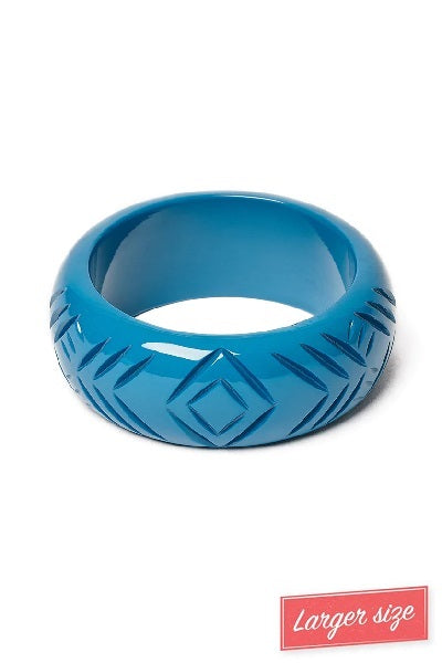 Splendette Heavy Carve Peacock DUCHESS Wide Bangle