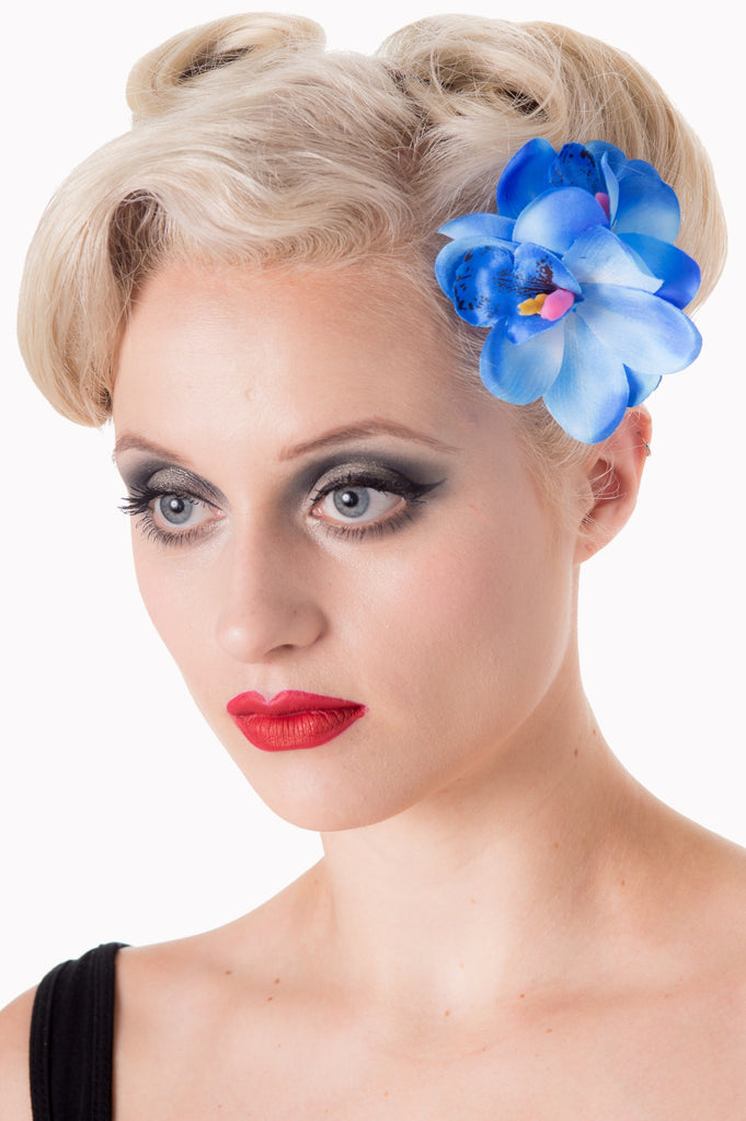 Banned Apparel Blossom Hairclip Blue